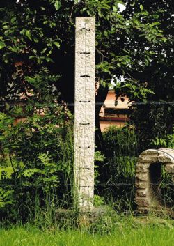 Uli Hochmann - Chinesische Säule Uli Hochmann - Chinesische Säule